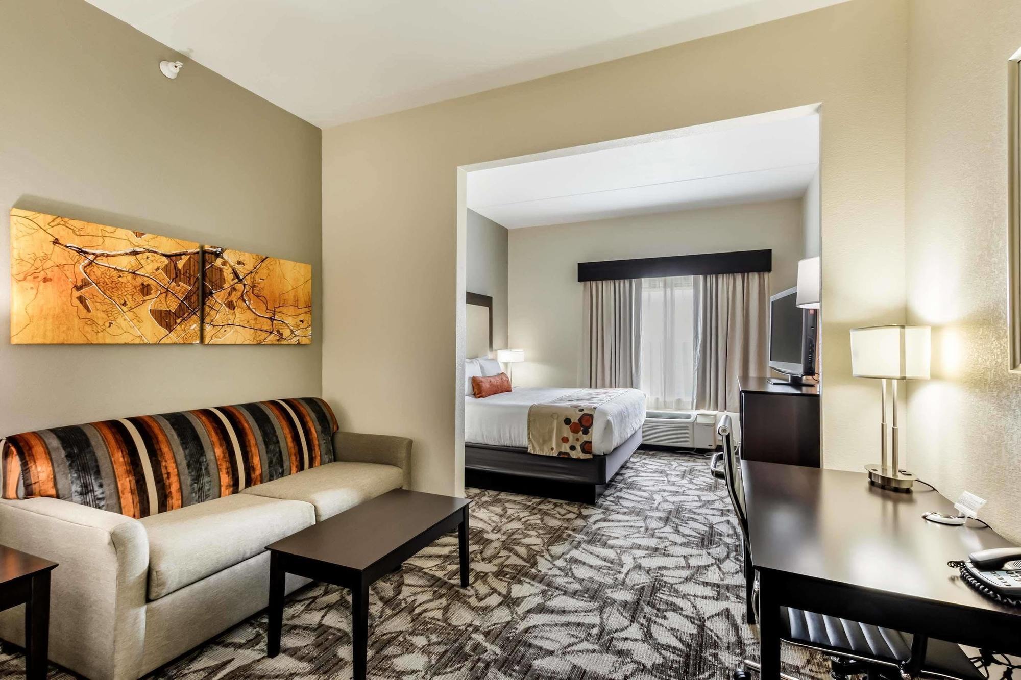 Holiday Inn Express & Suites Cedar Falls Εξωτερικό φωτογραφία